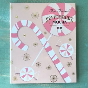 Too Faced Peppermint Mocha Christmas Palette